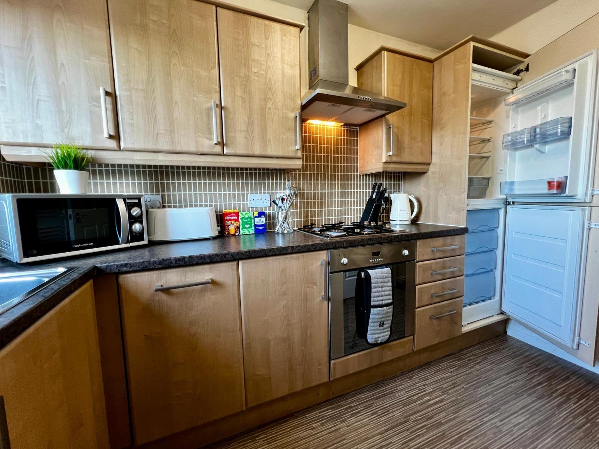 Stylish Modern Flat With Juliet Balcony & Parking Apartment Glasgow Ngoại thất bức ảnh