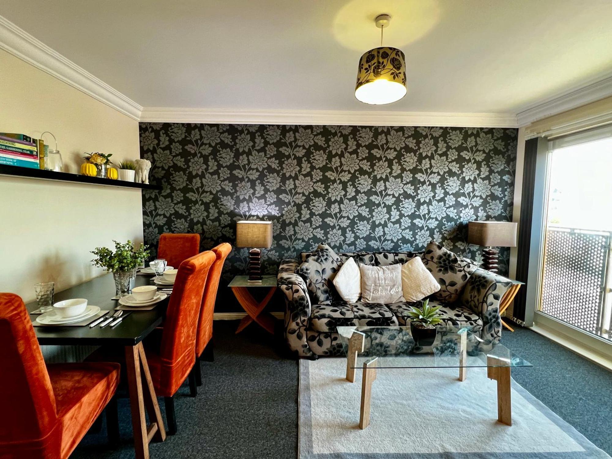 Stylish Modern Flat With Juliet Balcony & Parking Apartment Glasgow Ngoại thất bức ảnh